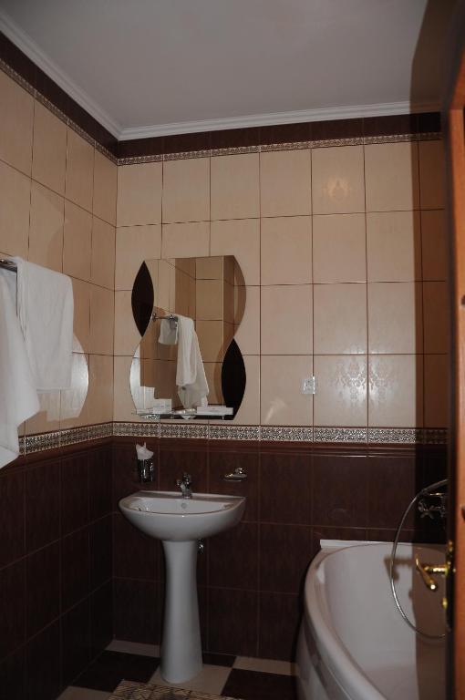 Casablanca Hotel Kalush Habitación foto